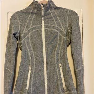 lululemon sz.s zip up herringbone -